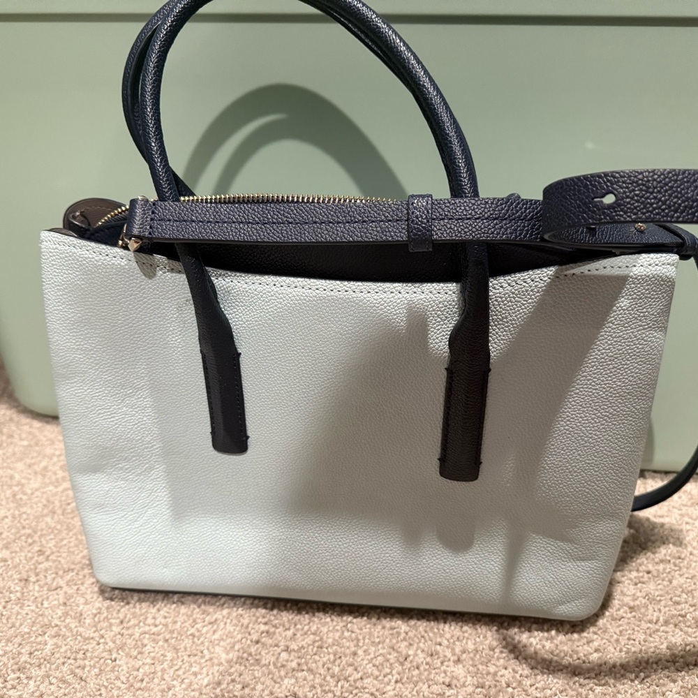 Kate Spade Purse - Picture 6 of 6